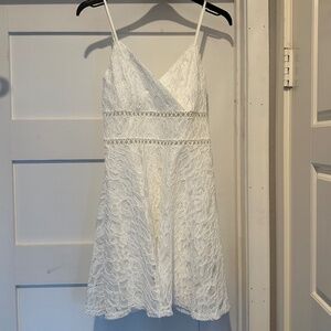 New Francesca’s White Lace Cocktail Dress
